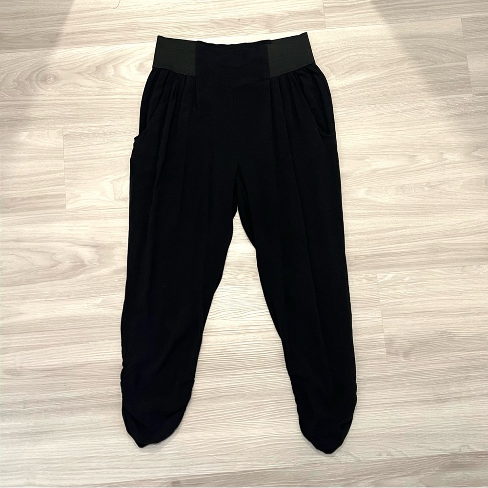 Black Cropped High Waist Pants - Size medium